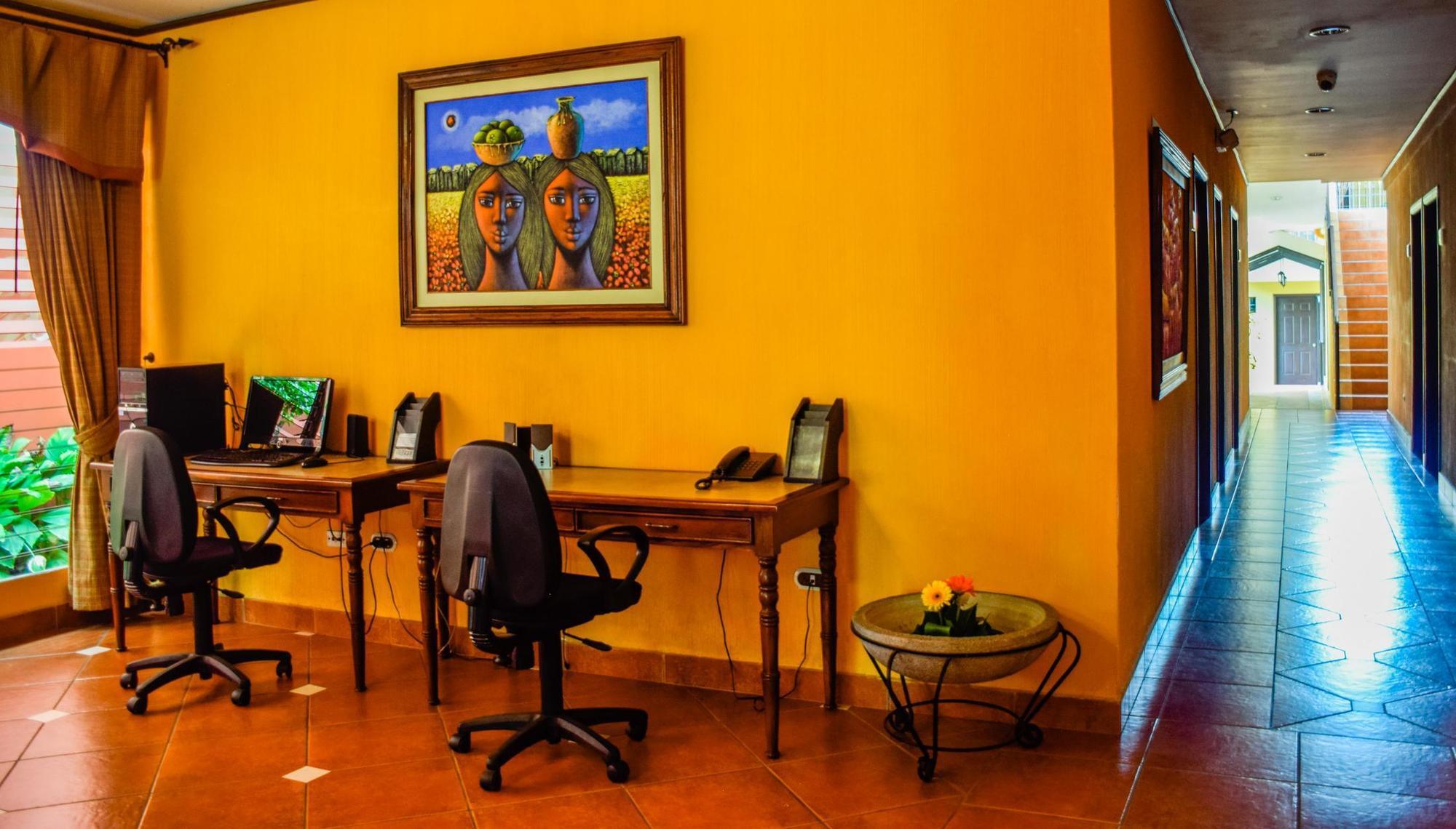 Hotel Villa Terra San Salvador Exterior photo